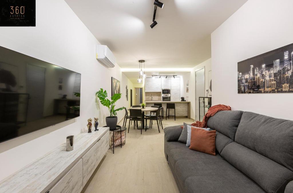 Il-Balluta Apartment | Cozy Brand new APT off Sliema Promenade & WIFI by 360 Estates