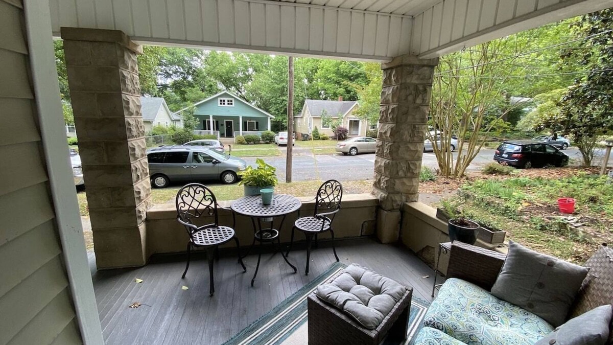 Durham House | Cozy Bungalow in the Heart of Durham, DPAC, Duke