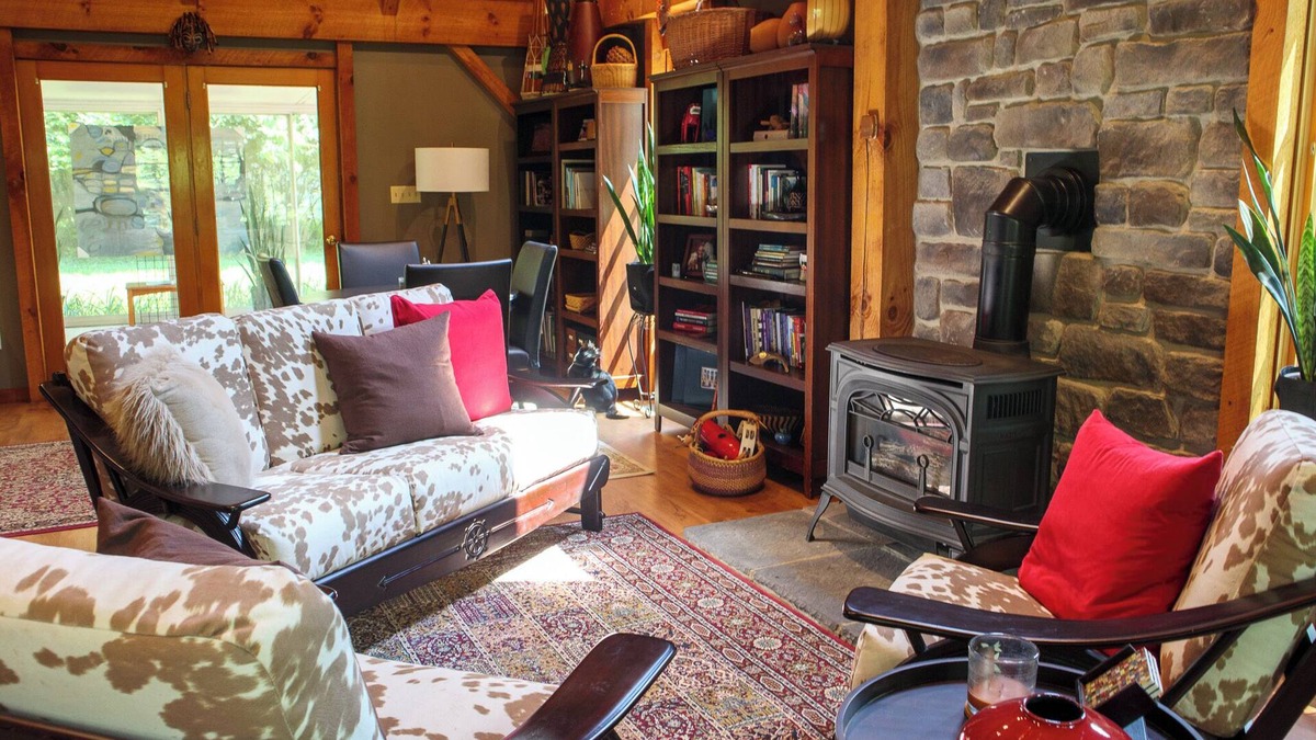 Oxford Cabin | Cozy Cabin 2-Bedroom near Miami University in Oxford, OH