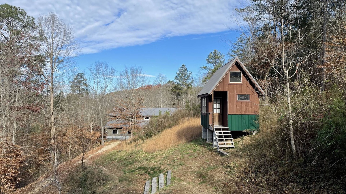 LaFayette Apartment | Cozy Cabin at Pigeon Mountain Crossing