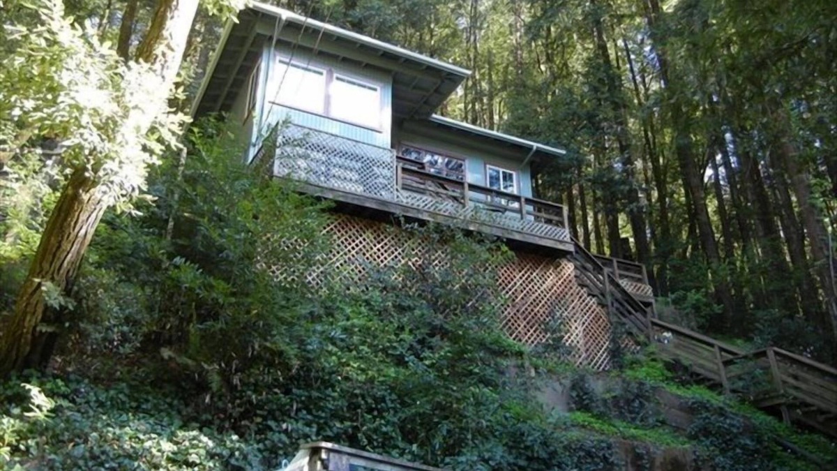 Guerneville Cabin | Cozy Cabin at the River 20 Min Walk to Town 2 Day Min