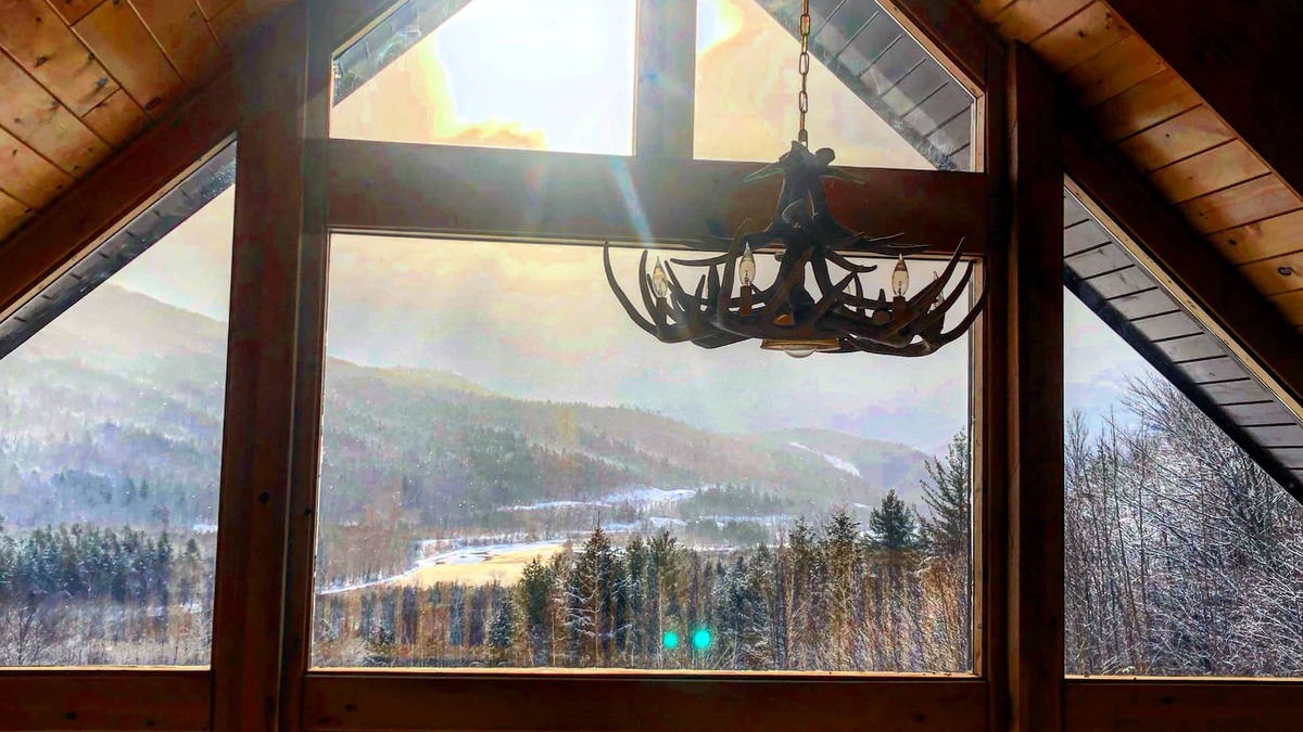 Gorham Ski Chalet | Cozy Cabin Getaway North of White Mountains