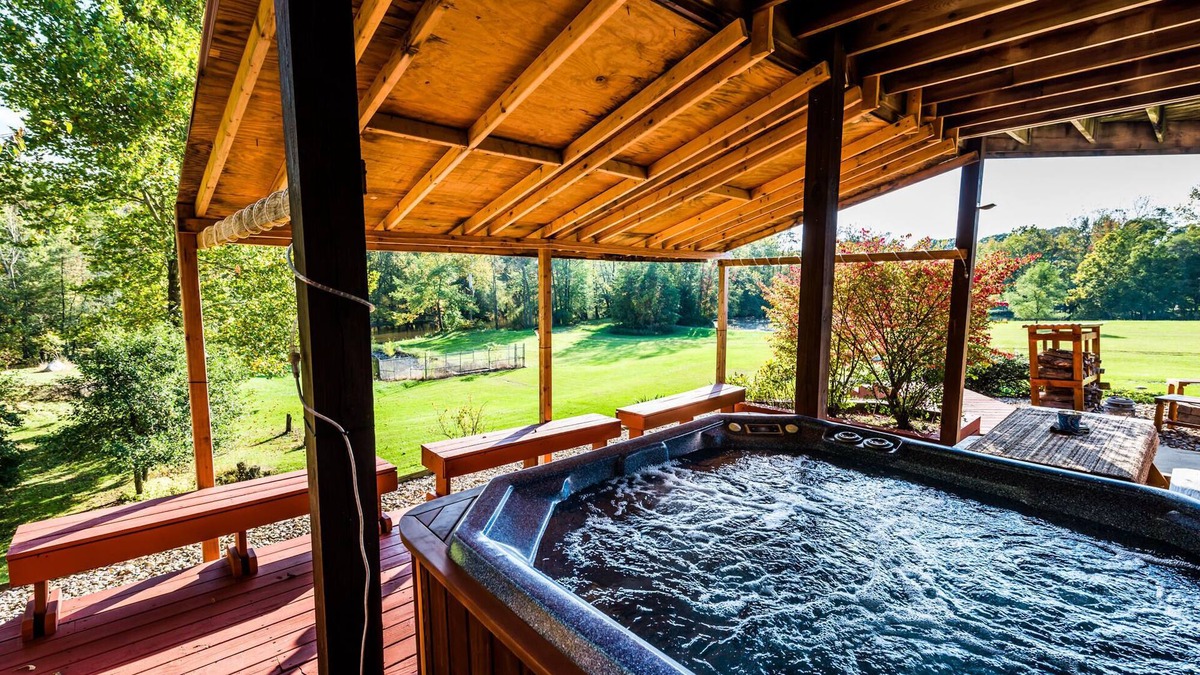 Coloma Cabin | Cozy Cabin in Coloma