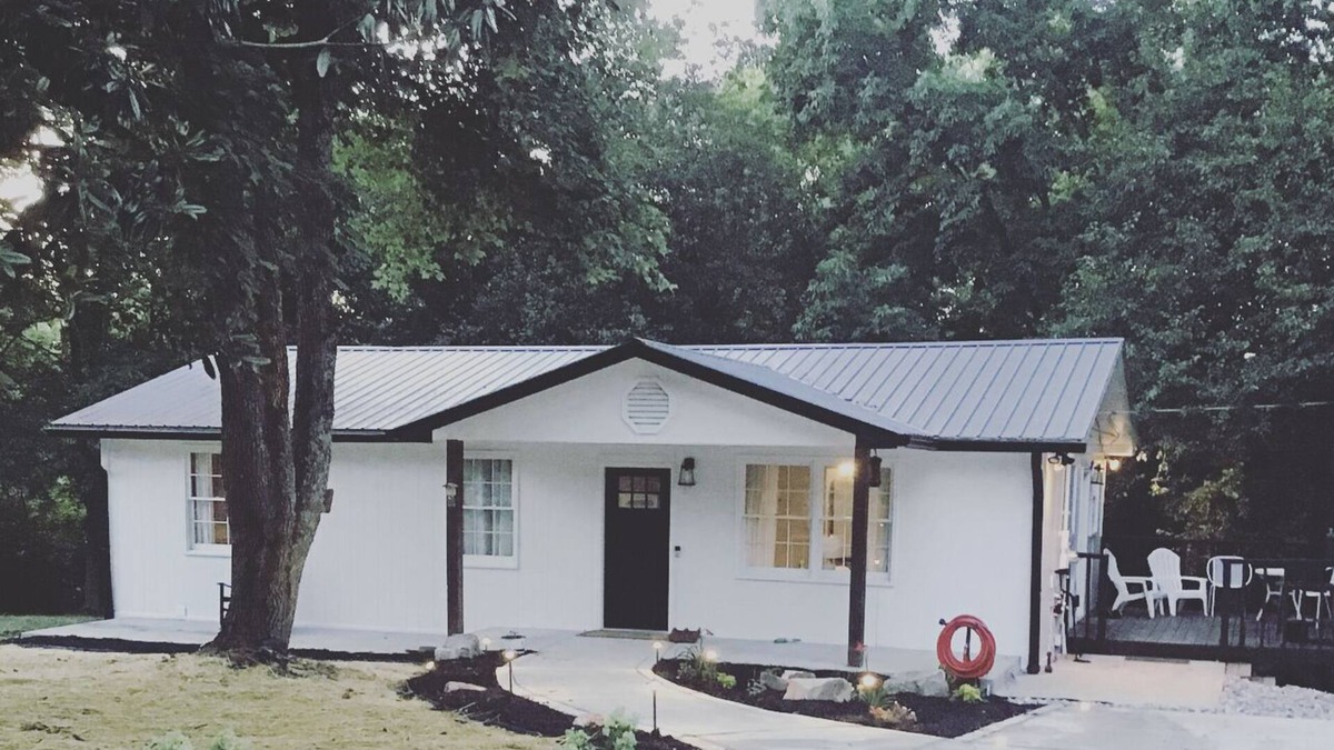 Franklin Cabin | Cozy Cabin in Leipers Fork, TN