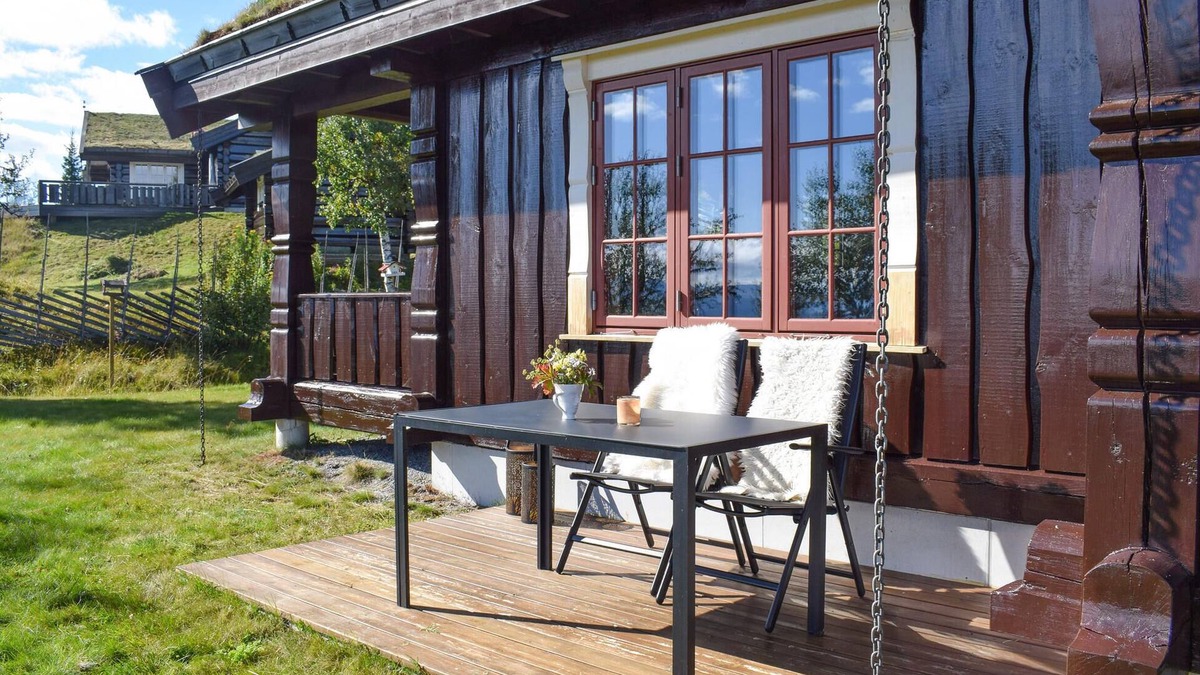 Nes House | Cozy cabin on Nesfjellet with great views.