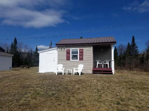 Stewartstown House | Cozy Cabin Rental for a Weekend Getaway in New Hampshire