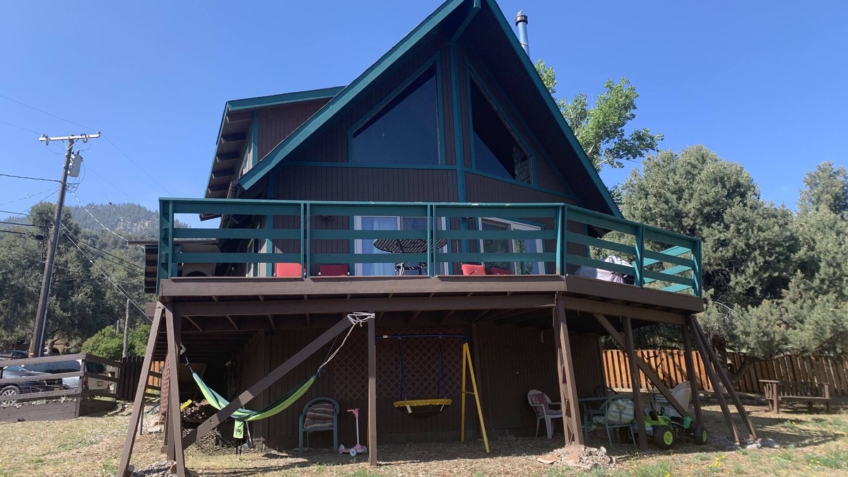 Frazier Park Cabin | Cozy Cabin Retreat Great Fresh breeze Fully fenced