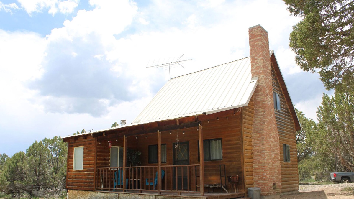 Fairview Cabin | Cozy cabin