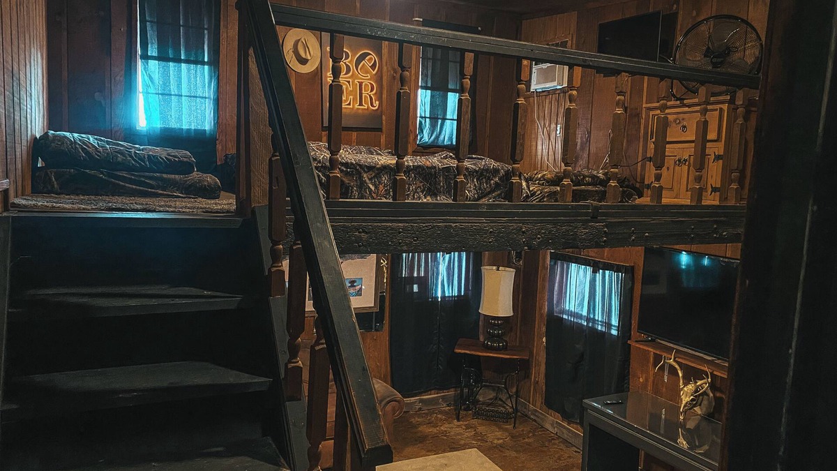 San Isidro Cabin | Cozy cabin with 1 bedroom and AC, WiFi in tranquil San Isidro