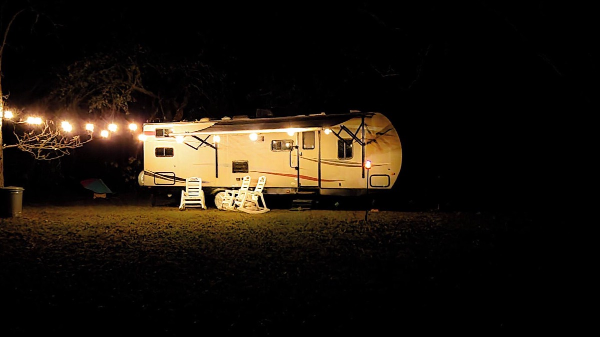 Americus House | Cozy Camper 2-bedroom RV in Americus GA