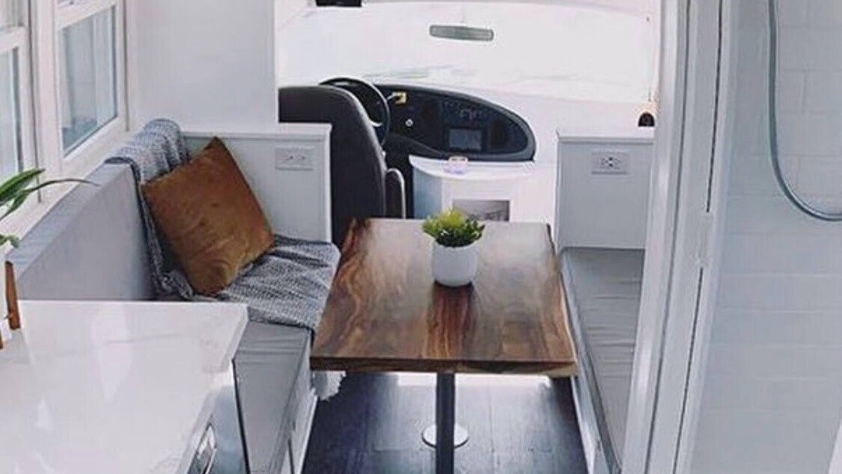 Miramar House | Cozy caravan in San Diego with AC & Wifi