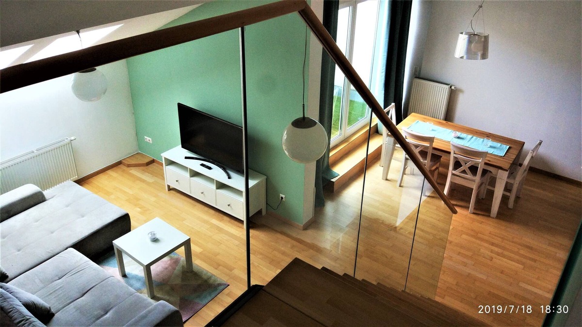 Roßau Apartment | Cozy, central - 5 mins walk - 118 m², 3 bedrooms