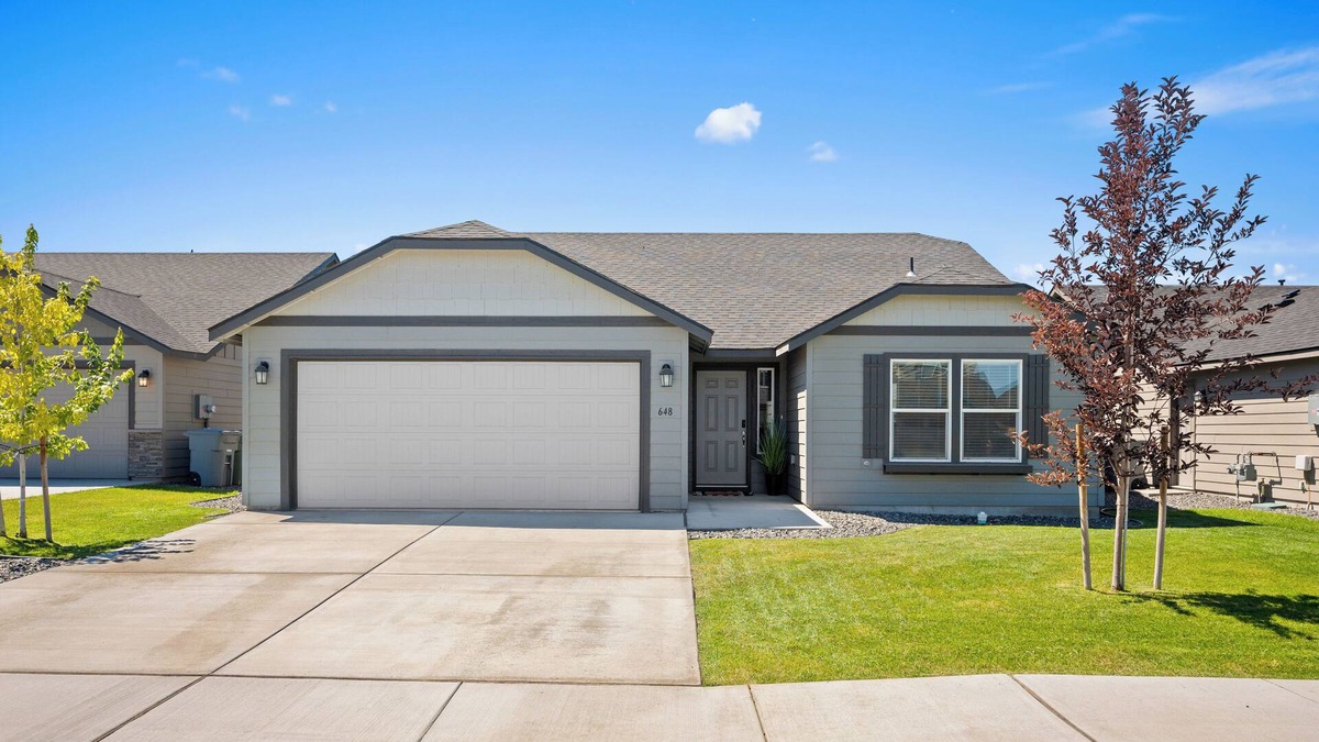 South Richland House | Cozy central location home just minutes from everything you need!