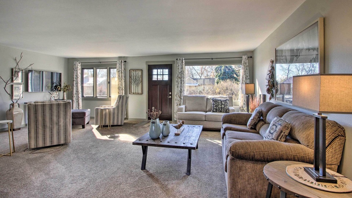 Bynum House | Cozy Choteau Home w/Fire Pit, Grill, Yard!