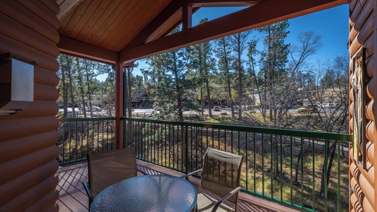 Ruidoso Condo | Cozy Comfort - You May Never Want to Leave this Cozy One Bedroom Condo!