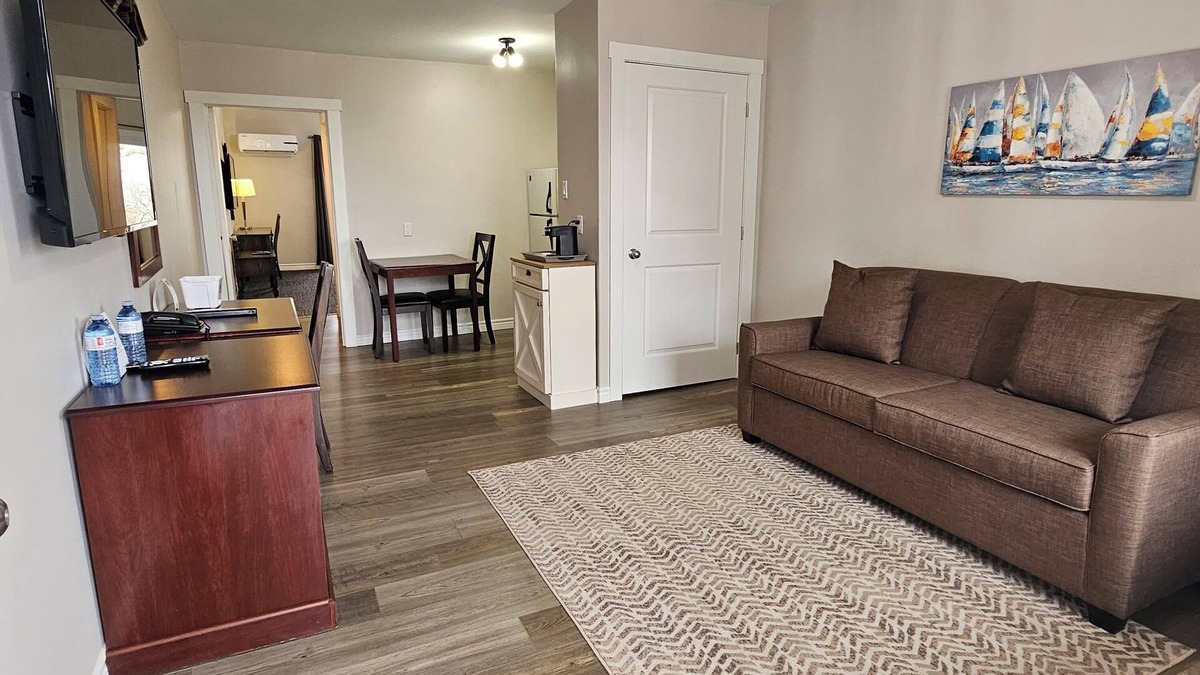 Charlottetown Apartment | Cozy, Comfortable Hotel Suite with a Kitchen