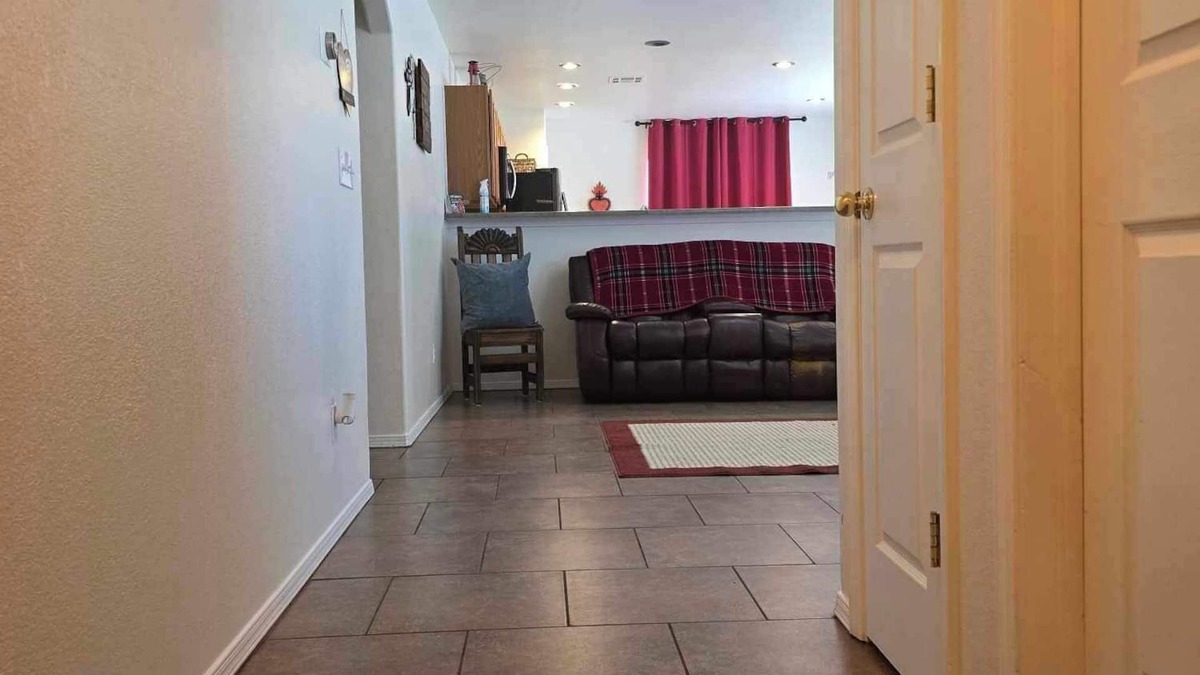 Las Cruces House | Cozy, comfy and charming 3 bedroom, 2 bath country home on a quiet cul-de-sac.