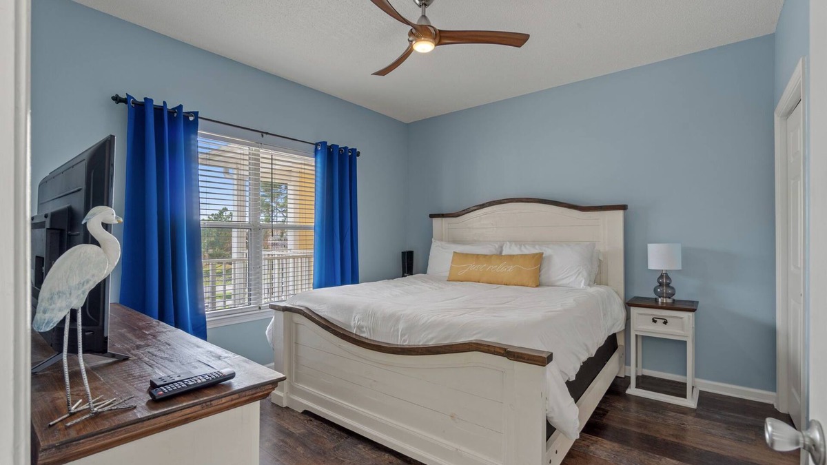 Sandestin Condo | Cozy Condo next to Ascension Sacred Heart Hospital