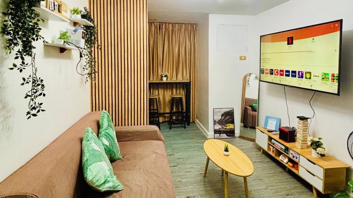 Ortigas Center Condo | Cozy condo with Board games and swimming pool in fabulous Pasig City, Manila
