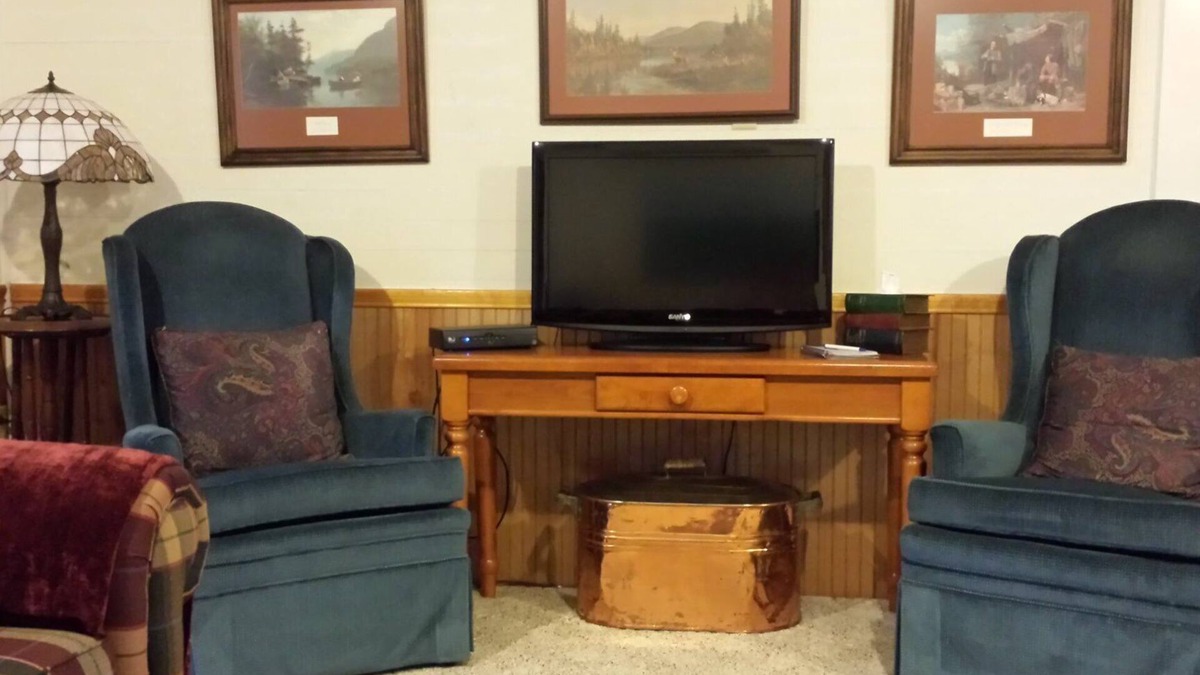 Romayor Other | Cozy converted barn with beautiful lake view and adjacent to resort amenities.