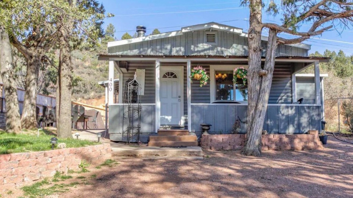 Payson Cottage | Cozy Cottage Getaway