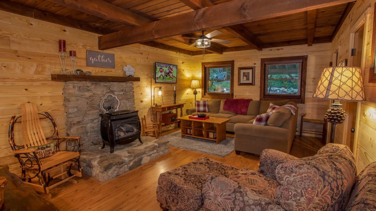 Boone Cottage | Cozy Cottage in Blowing Rock