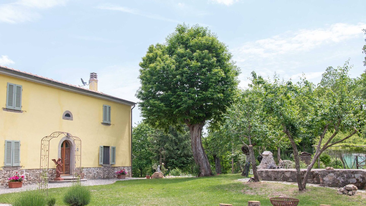 Arcidosso House | Cozy cottage with private terrace in southern Tuscany