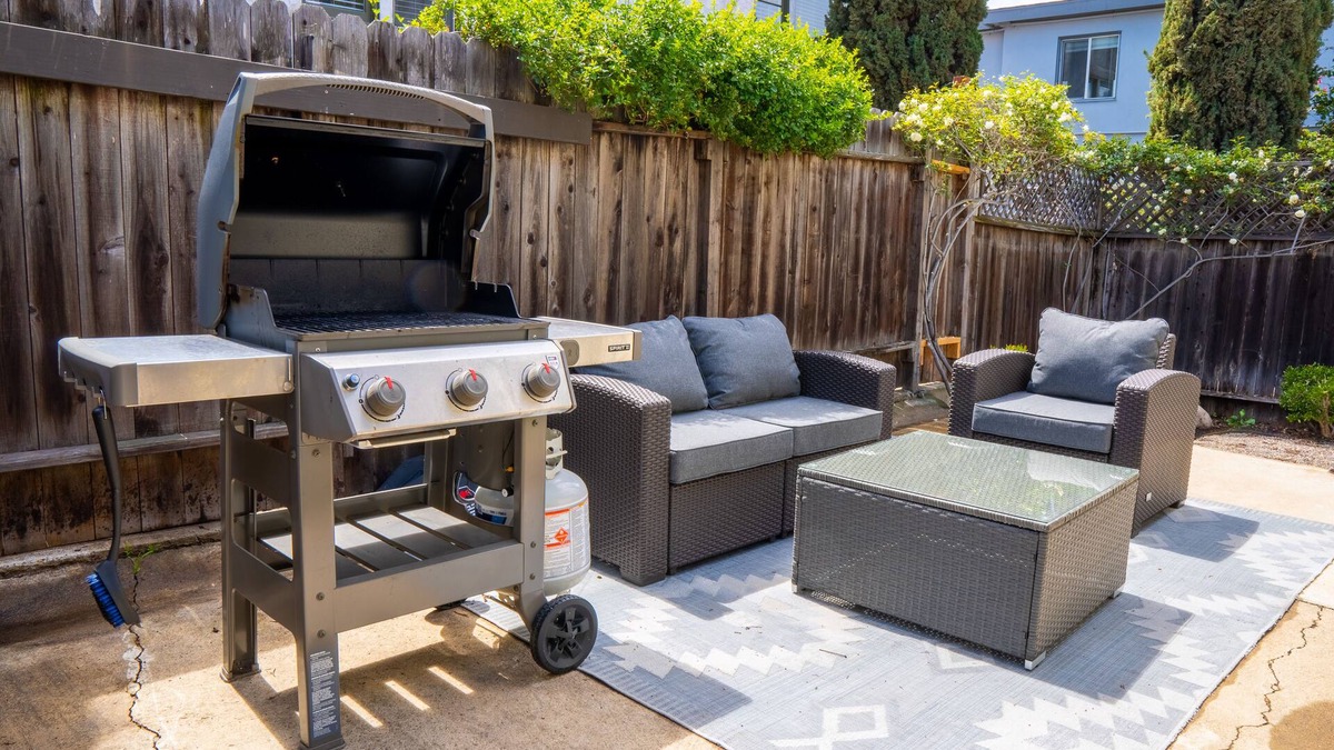 Golden Hill Cottage | Cozy Cottage with Private Backyard - 1 mi away from Downtown/Gaslamp/Balboa Park