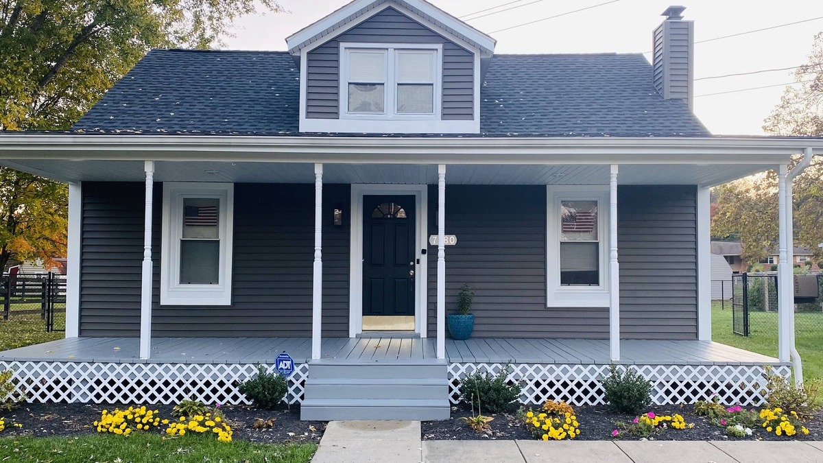 Manassas House | Cozy Cottage with Spacious Backyard!