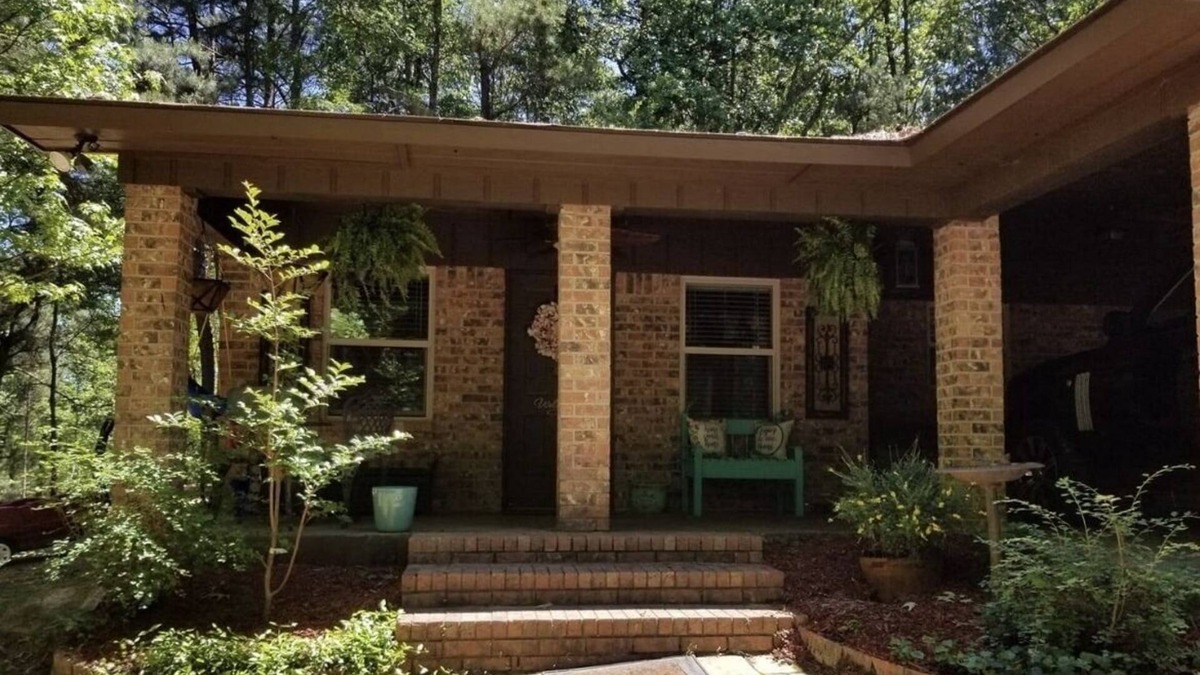 Genoa Cabin | Cozy Country Cabin