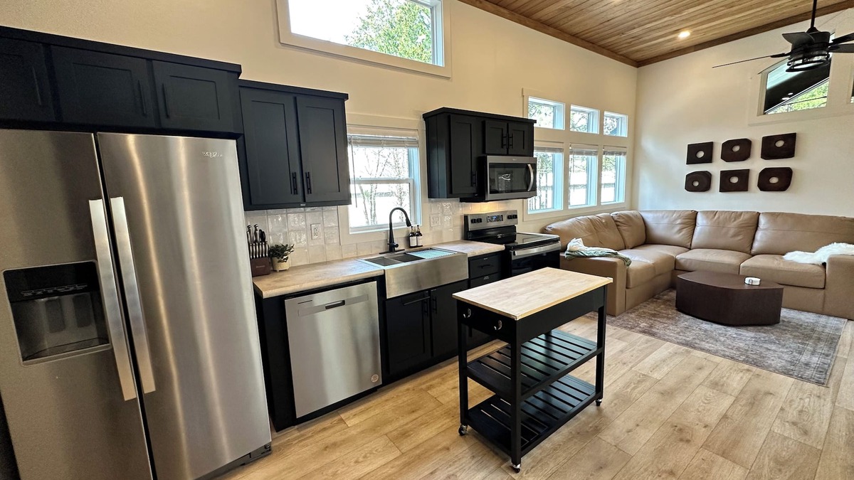 Dogwood Cabin | Cozy Cypress Cabin