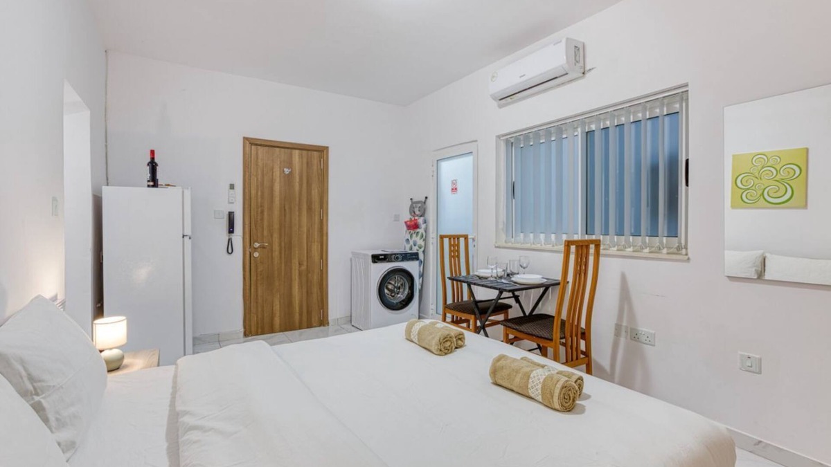 Msida Apartment | Cozy Designer Studio in Msida