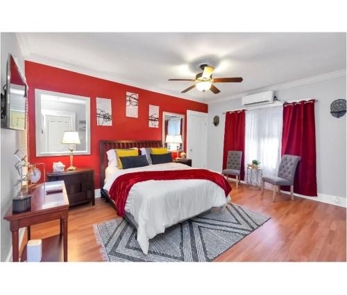 Central Business District Apartment | Cozy Downtown Studio by Toyota Center