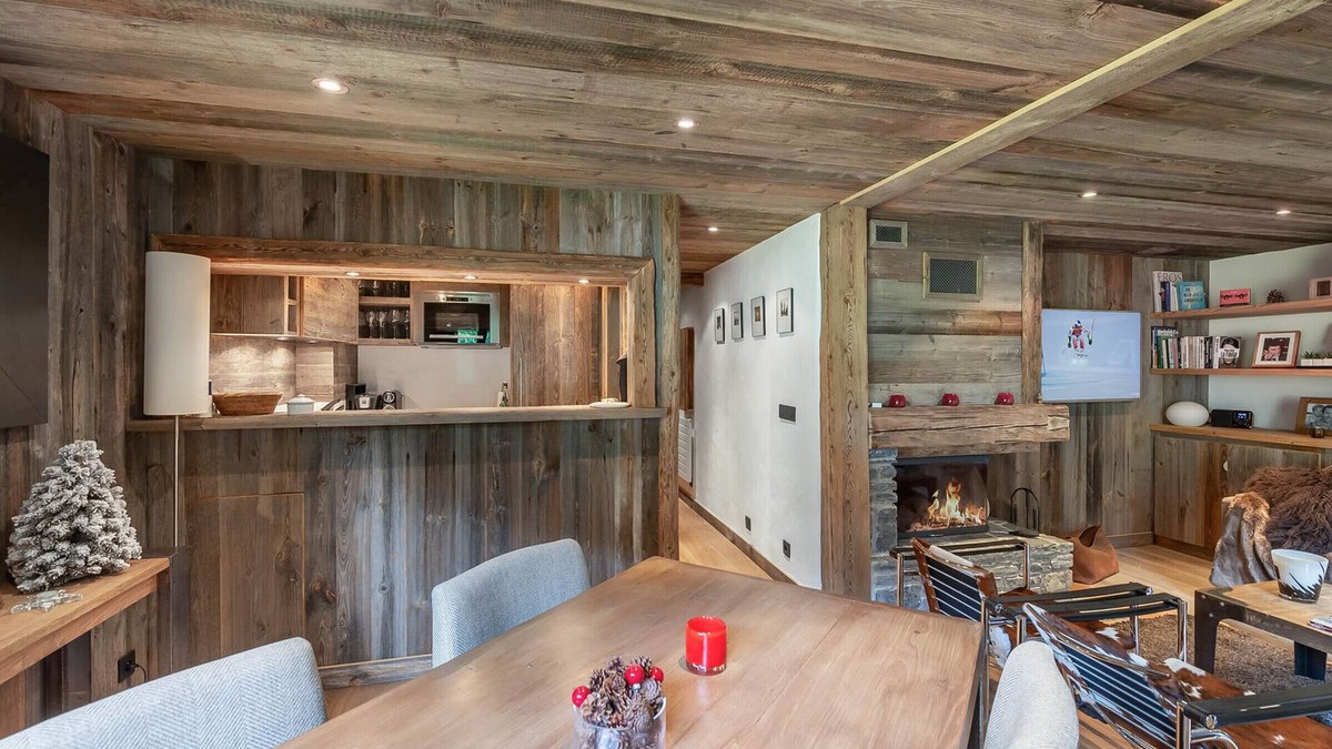 Megeve Apartment | Cozy duplex at the foot of the slopes in Megève, 4 people