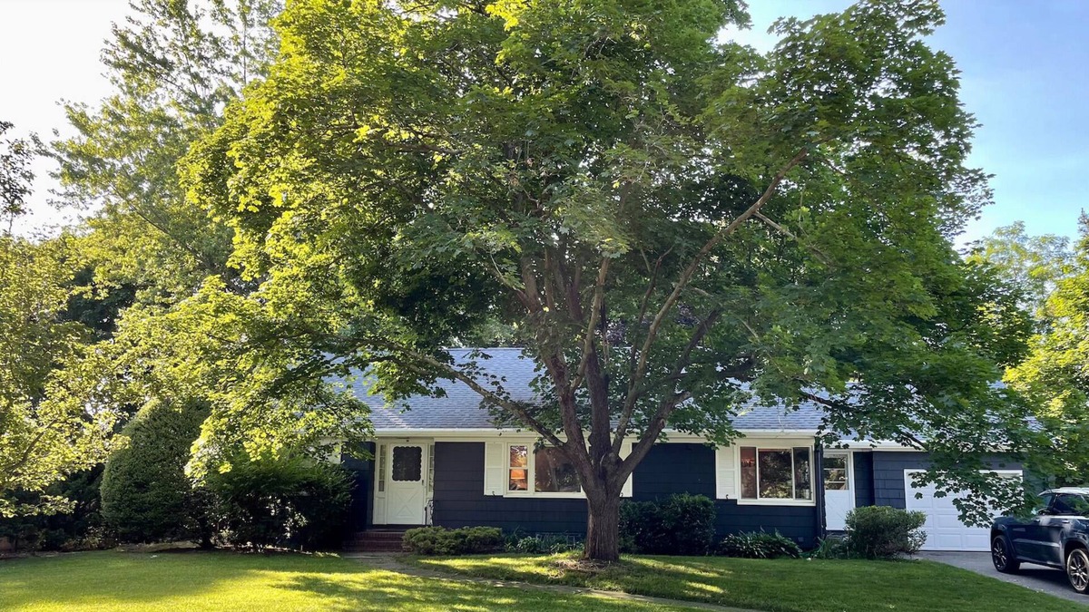 Riverhead House | Cozy Family Friendly Summer Getaway