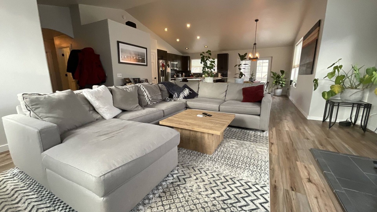 Carbondale House | Cozy family home, perfect mid valley locationn