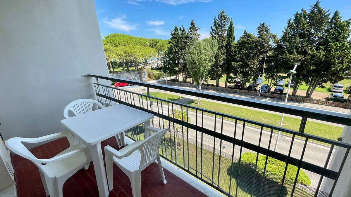 Porto Santa Margherita Apartment | Cozy flat near the beach