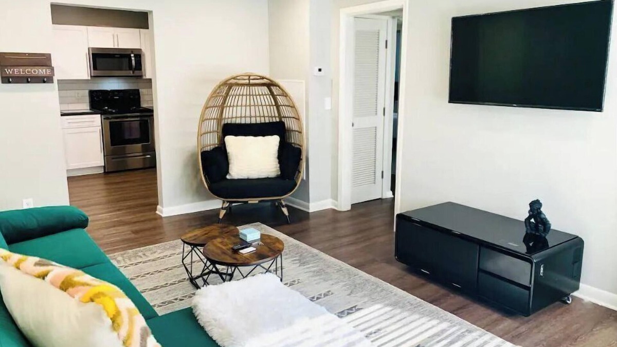 Buckhead Apartment | Cozy Flat with a Taste of Luxury in the ❤️ of ATL