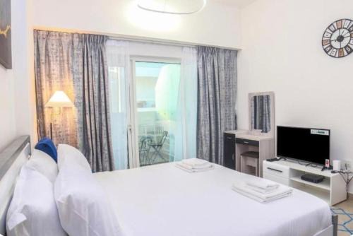 Dubai Apartment | Cozy, fully furnished, Kitchen equipped Studio apartment with all facilities