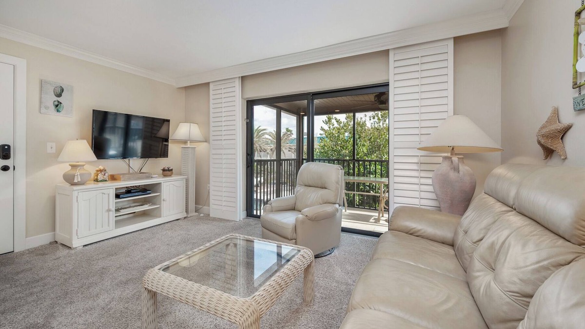 Sanibel Condo | Cozy Garden View 1 bedroom, 1 bath at Sanibel Moorings Resort #922