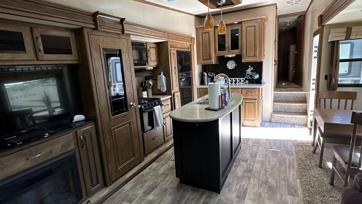 Ringold RV Rental | Cozy getaway close to Hochatown/Casinos/Beavers Bend/Lakes
