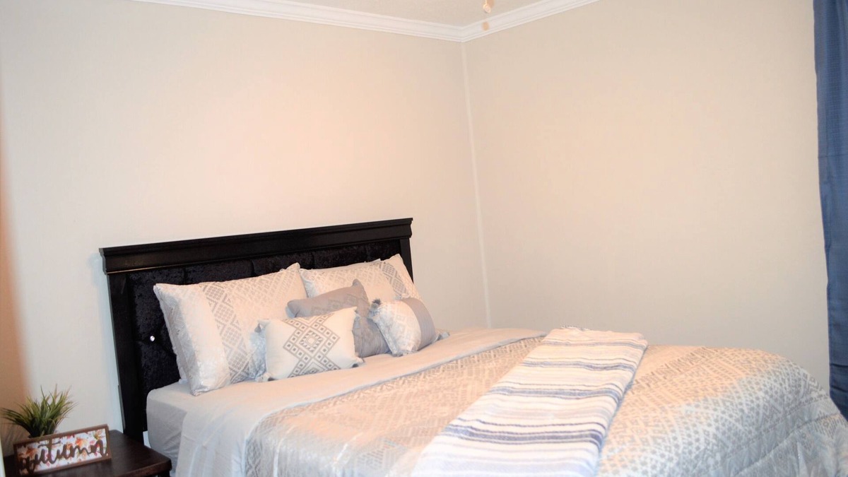 Hattiesburg House | Cozy Getaway