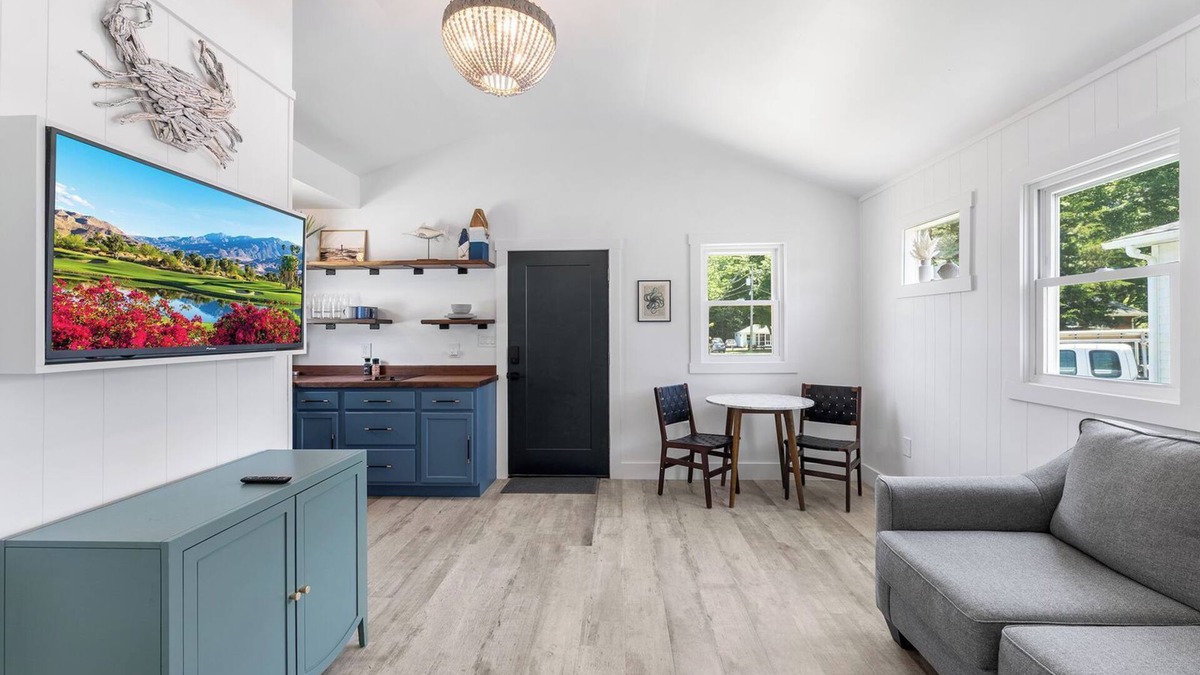West Ocean City House | Cozy Heaven 17 2bd sleeps 4 West OC