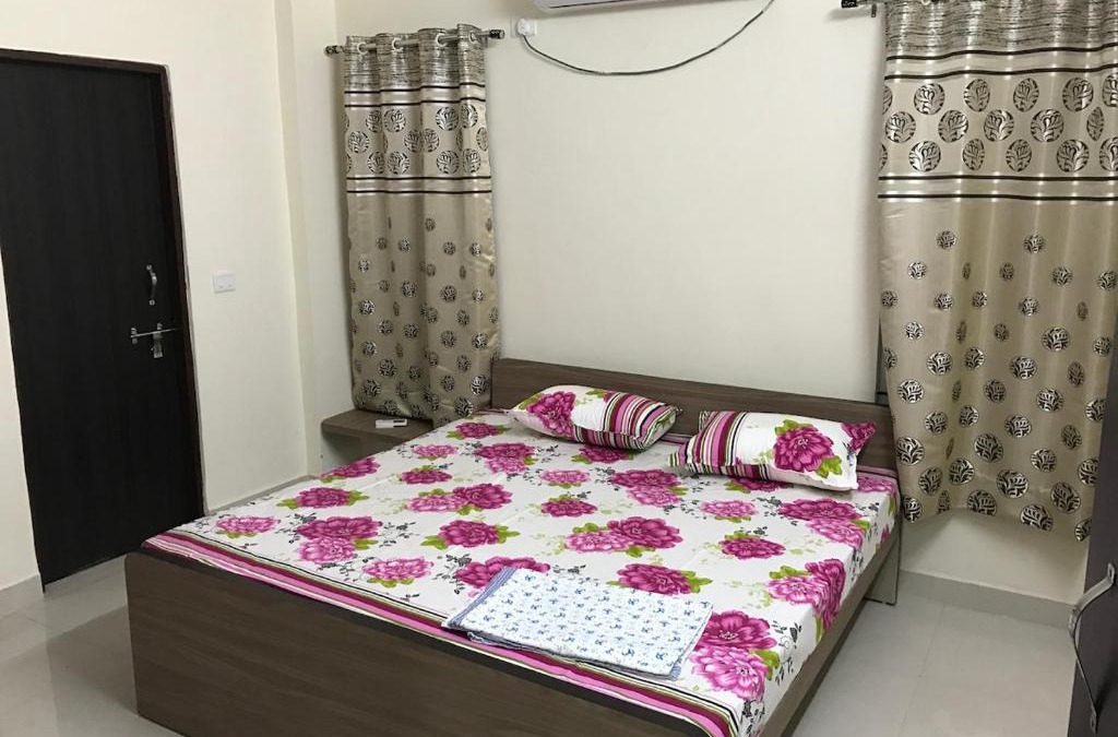 Bhopal Apartment | Cozy holiday home at Shahpura Lake