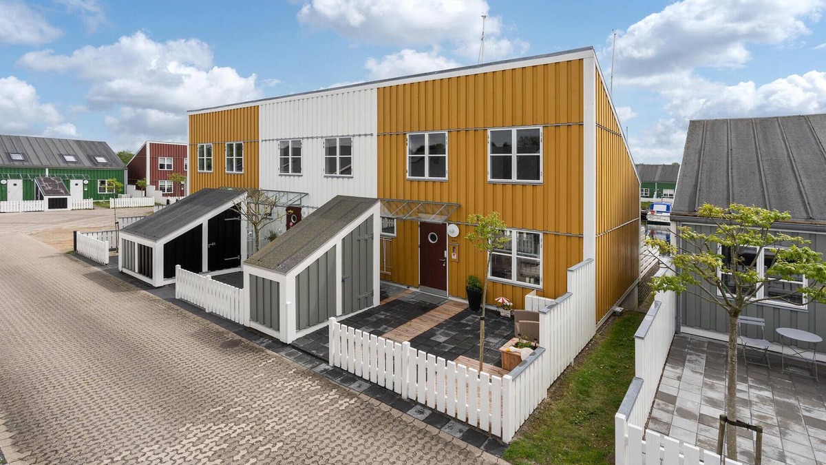 Øer Strand House | Cozy home in Ebeltoft with sauna