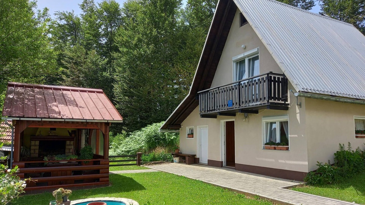 Lokve House | Cozy home in Homer-Lokve with WiFi