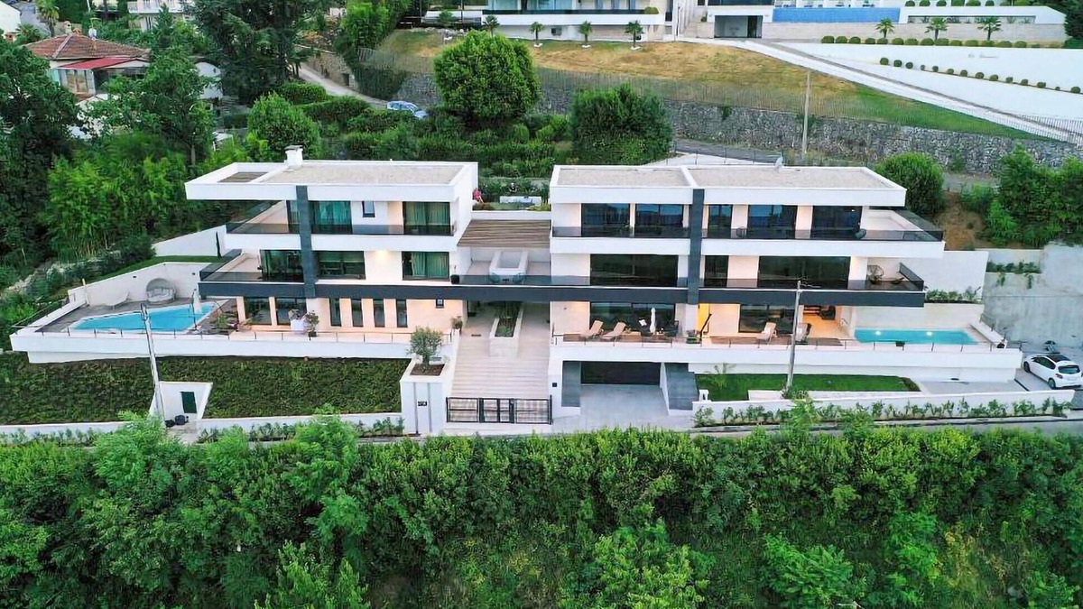 Icici House | Cozy home in Icici with harbor view