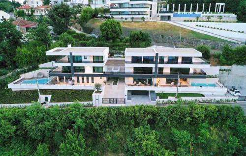 Icici House | Cozy Home In Icici With Harbor View