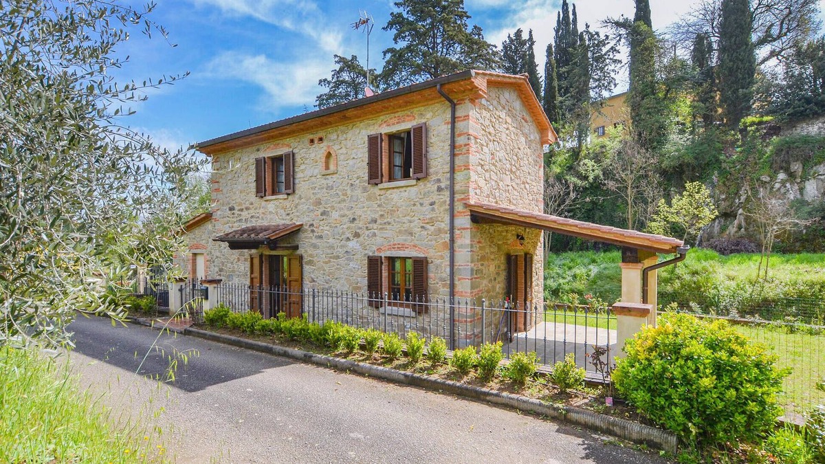 Monte San Savino House | Cozy home in Monte San Savino with WiFi
