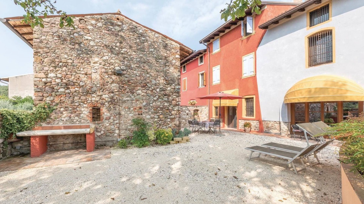 Monzambano House | Cozy home in Monzambano (MN) with WiFi